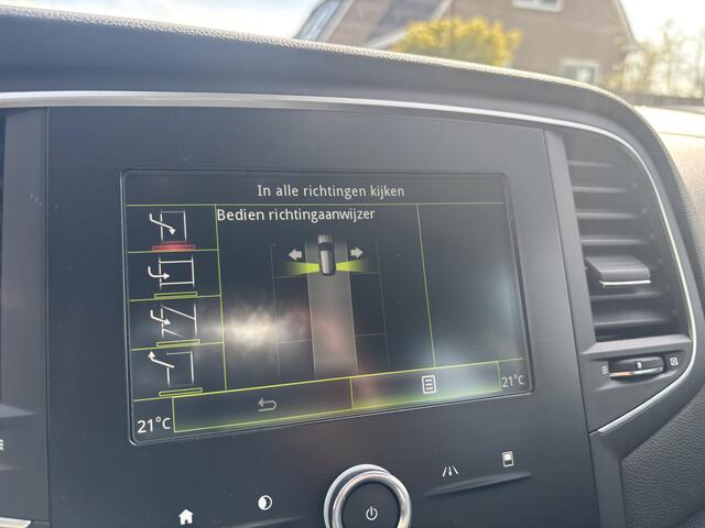 Renault MEGANE Estate 1.3 TCe Limited Carplay / Camera / Parkeersensoren