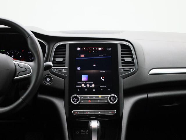 Renault MEGANE Estate TCe 140 EDC Automaat Techno | Climate Control | Apple Carplay & Android Auto | Navigatie | 17' Inch Lichtmetalen Velgen | Parkersensoren + Achteruitrijcamera |