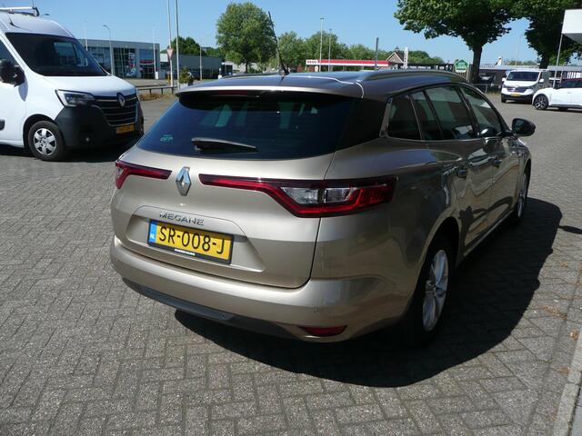 Renault MEGANE Estate TCe 130 Limited PARK ASSIST A./ LM VELGEN/ R-LINK NAVIGATIE/ APPLE CAR PLAY/ANDROID AUTO/ CLIMATE- EN CRUISE CONTROLE/ ETC... DEALER ONDERHOUDEN! RIJKLAAR!