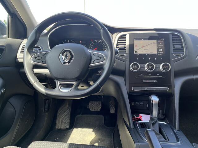 Renault MEGANE Estate 1.5 Blue dCi Business / Dealer onderhouden / Automaat / Appple Carplay-Android Auto / Climate / PDC V+A / Keyless /