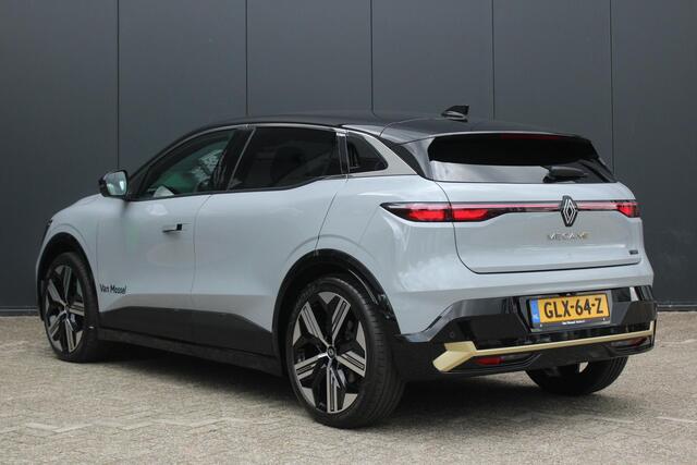 Renault MEGANE E-Tech EV60 Optimum Charge Iconic | Google Navigatie | Apple & Android Carplay | Parkeersensoren Voor & Achter | 360 Camera | Adaptieve Cruise Control | Privacy Glass | Lederen Bekleding | Keyless Entry |