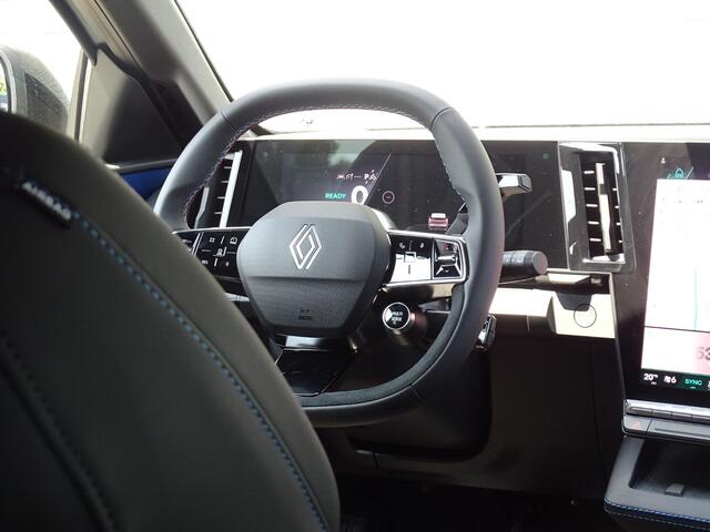 Renault MEGANE E-Tech comfort range esprit Alpine 60 kWh MY25 / PACK DRIVING & SOUND / MATTE LAK