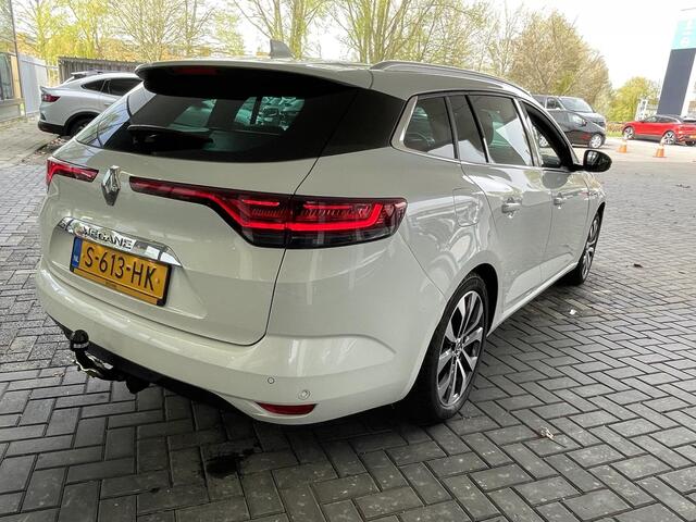 Renault MEGANE Estate 1.3 TCe 140 EDC Techno | Dodehoekdetectie | Trekhaak | All-Season banden