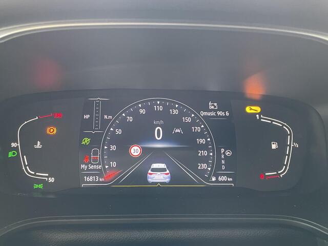 Renault MEGANE Estate 1.3 TCe 140 EDC Techno | Dodehoekdetectie | Trekhaak | All-Season banden