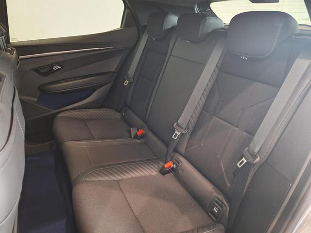 Renault MEGANE E-Tech Esprit Alpine 220 Comfort Range 60 kWh | All season banden | Pack Driving & Sound | Van: ¤ 42.609,- nu rijklaar voor: ¤ 39.609,-