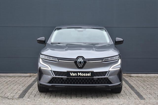 Renault MEGANE E-Tech EV60 Optimum Charge Equilibre | Apple Carplay & Android Auto | Privacy Glass
