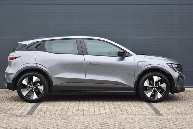 Renault MEGANE E-Tech EV60 Optimum Charge Equilibre | Apple Carplay & Android Auto | Privacy Glass