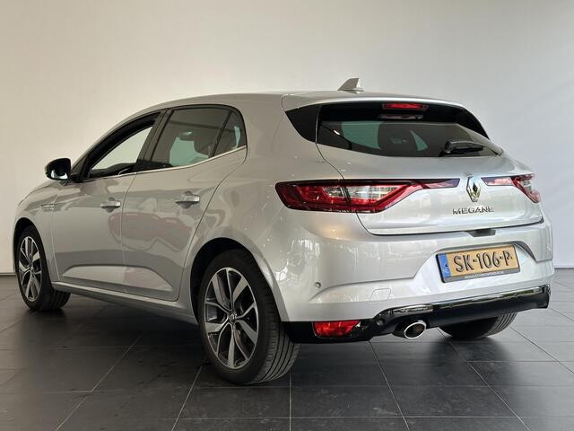 Renault MEGANE 1.2 TCe Bose NAVIGATIE | ACHTERUITRIJCAMERA | PARKEERSENSOREN