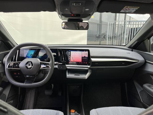 Renault MEGANE E-Tech comfort range Evolution 60 kWh | Google Navigatie | Verwambare voorstoelen en stuurwiel |