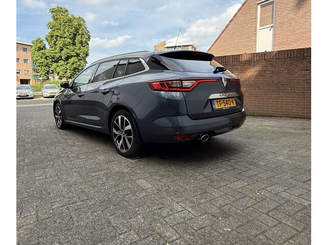 Renault MEGANE 1.3 TCE BOSE 140PK Massagestoel Keyless DAB