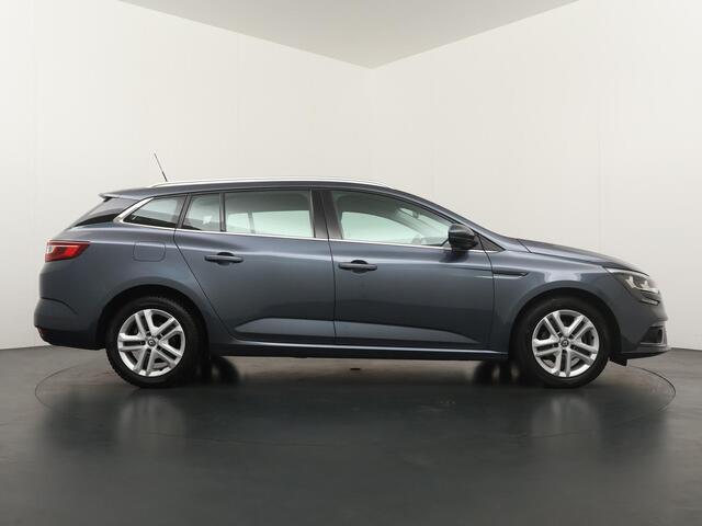 Renault MEGANE Estate 1.3 TCe Limited - Navigatie - Parkeersensoren V+A - Trekhaak - Cruise Control