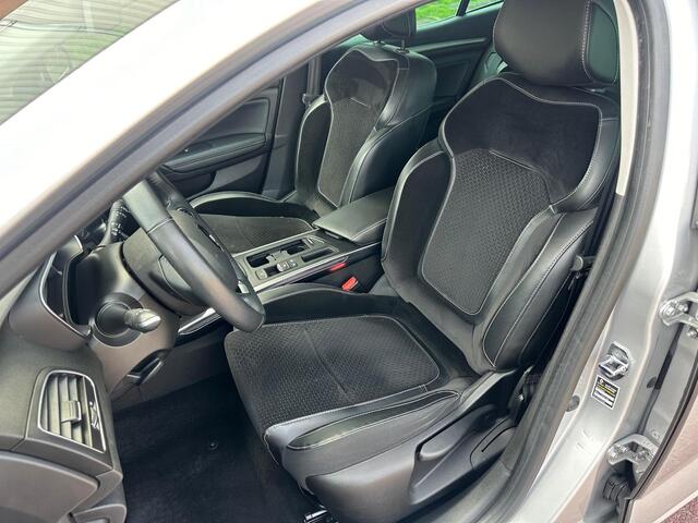 Renault MEGANE 1.2 TCe GT-Line Climate C, Cruise C, Navigatie, Sportstoelen