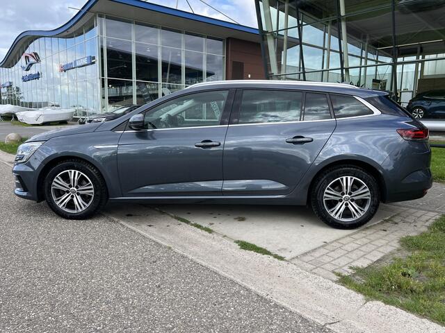 Renault MEGANE Estate 1.3 TCe Intens / Automaat / Trekhaak / Keyless / Cruise / Climate / Applecarplay - Androidauto /