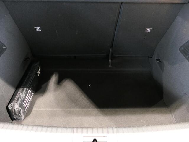 Renault MEGANE E-Tech EV60 Optimum Charge Techno * Vraag naar beschikbaarheid * - Dode hoek, adaptive cruise, uitstapwaarschuwing