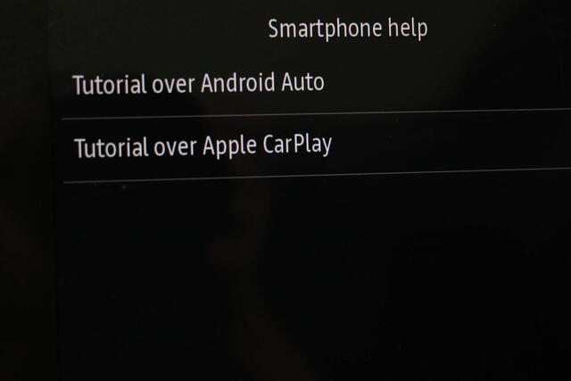 Renault MEGANE 1.6 E-Tech Plug-In Hybrid 160 R.S. Line | PANORAMADAK | LED | DAB | APPLE | CAMERA | 18"