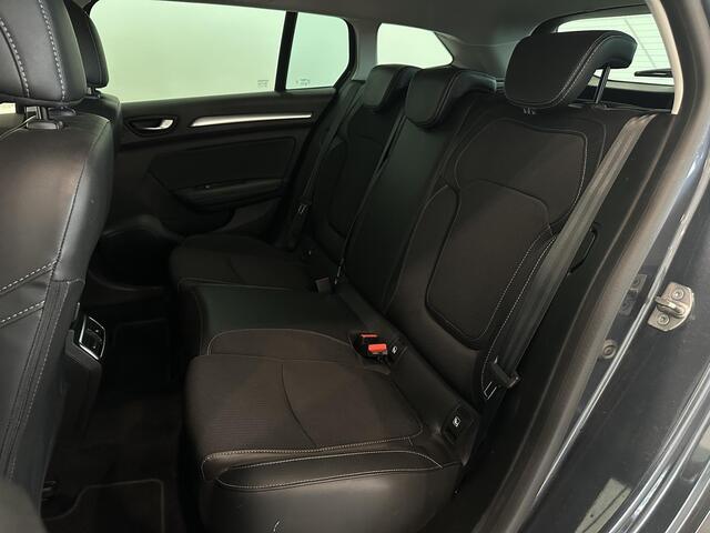 Renault MEGANE Estate 1.3 TCe 140 EDC Techno | Trekhaak 1.700 KG | All season banden | Dodehoek Detectie