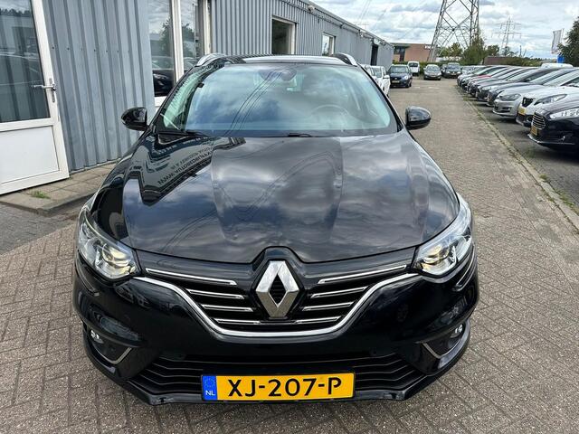 Renault MEGANE Estate 1.3 TCe Bose
