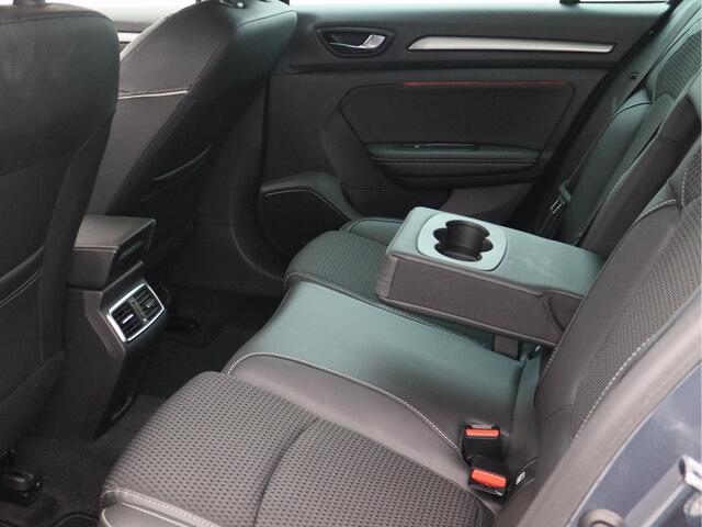 Renault MEGANE Estate 1.3 TCe Bose/ automaat/ lage km/ compleet!