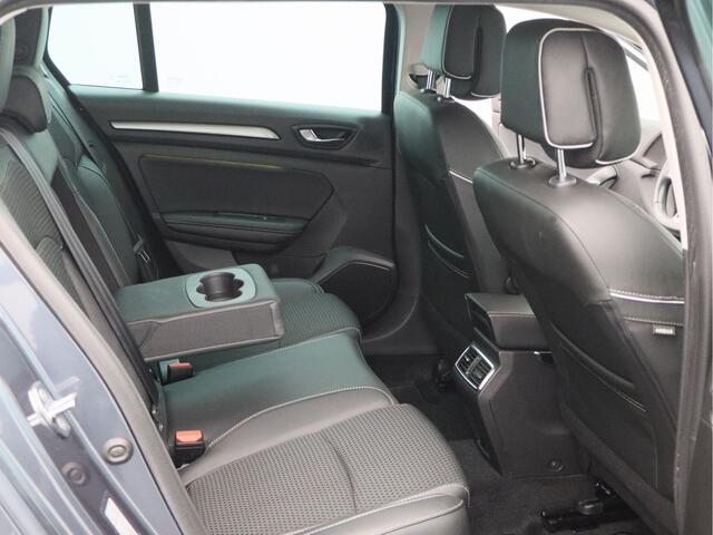 Renault MEGANE Estate 1.3 TCe Bose/ automaat/ lage km/ compleet!