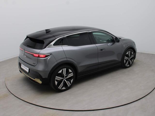 Renault MEGANE E-Tech 220pk EV60 Optimum Charge Iconic 360° Camera | Adapt. Cruise | Climate | Parksens. v+a | Navi