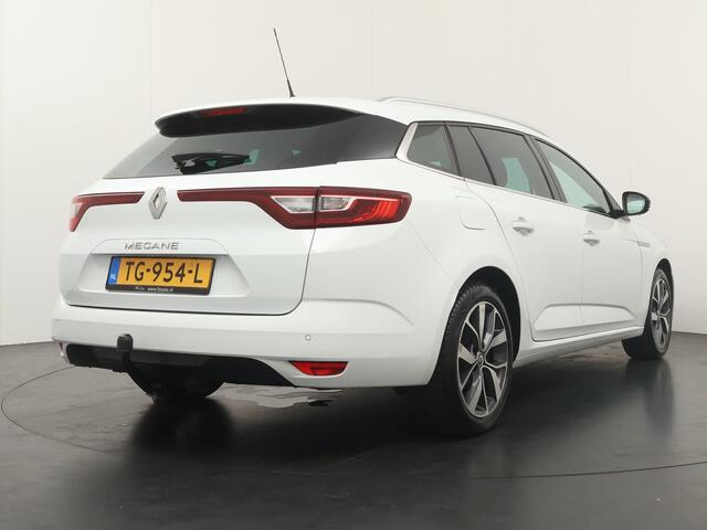 Renault MEGANE Estate 1.3 TCe Limited - 200PK - Cruise Control - Navigatie