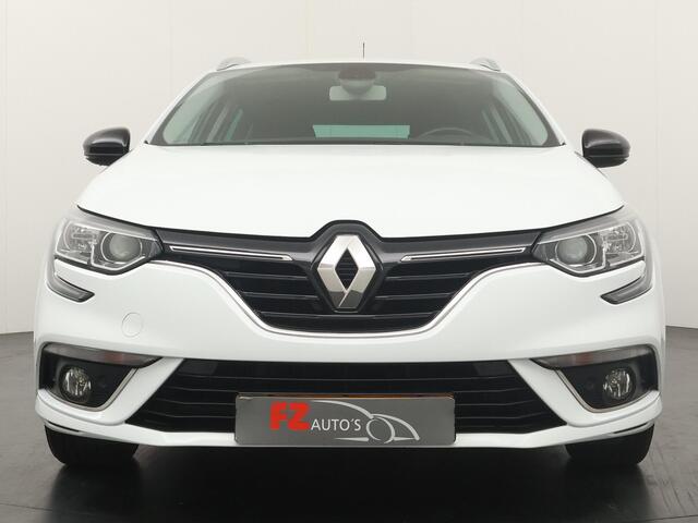 Renault MEGANE Estate 1.3 TCe Limited - 200PK - Cruise Control - Navigatie