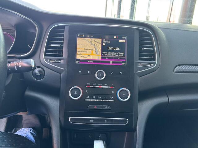 Renault MEGANE Estate BWJ 2017 1.5 dCi 111 PK Limited NIEUW BINNEN !!