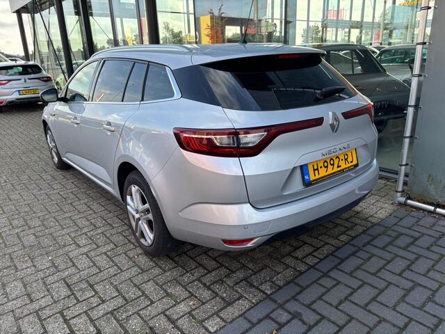 Renault MEGANE Estate BWJ 2017 1.5 dCi 111 PK Limited NIEUW BINNEN !!