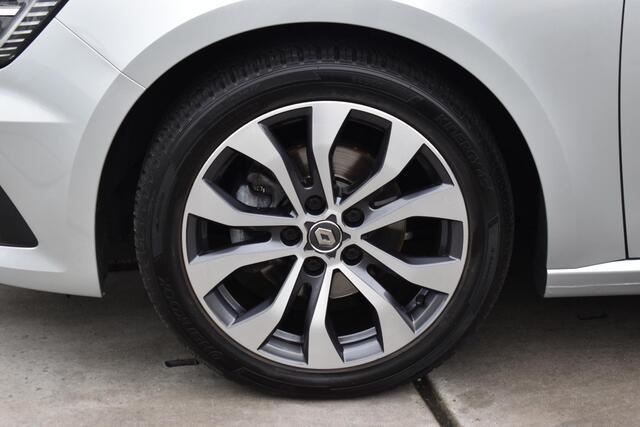 Renault MEGANE Estate TCe 140 Techno | CAMERA | NAVI | CRUISE CONTROL | APPLECARPLAY/ANDROIDAUTO | ALL-SEASONBANDEN | CLIMATE CONTROL | PDC | LMV