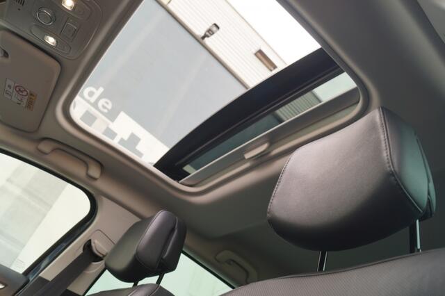 Renault MEGANE Estate 1.3 TCe 158pk Automaat Business Edition One -PANO-LEER-