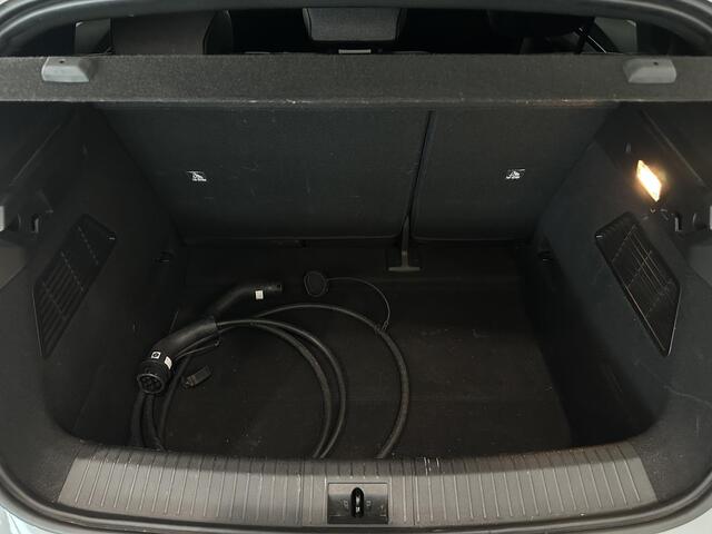 Renault MEGANE E-Tech EV60 Optimum Charge Techno | Warmtepomp | All season banden | Pack Augmented Vision | 1e eigenaar + dealer onderhouden!