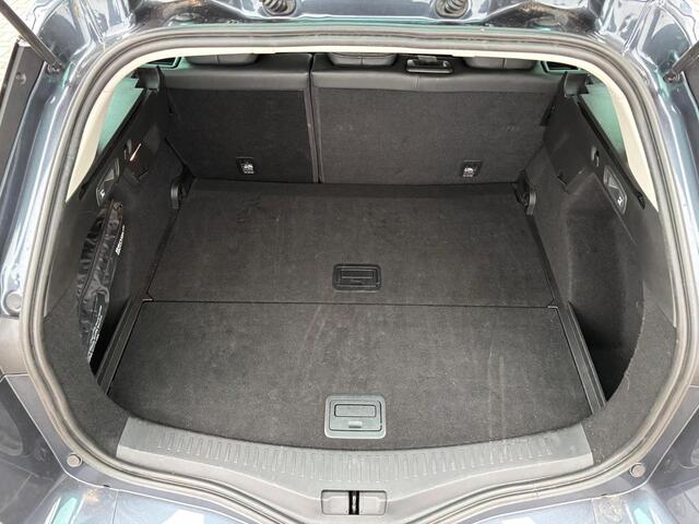 Renault MEGANE Estate 1.3 TCe 140 Techno | Achteruitrijcamera |