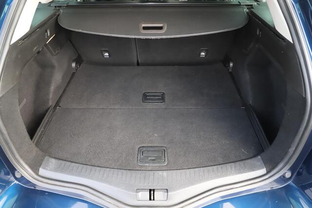 Renault MEGANE Estate 1.3 TCe Limited Trekhaak Carplay Android Navigatie Climate Cruise Control Rijstrooksensor Parkeersensor