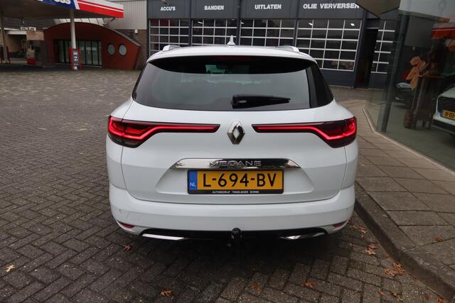Renault MEGANE Estate 1.3 TCe 140PK Intens I TREKHAAK I PDC I CLIMA