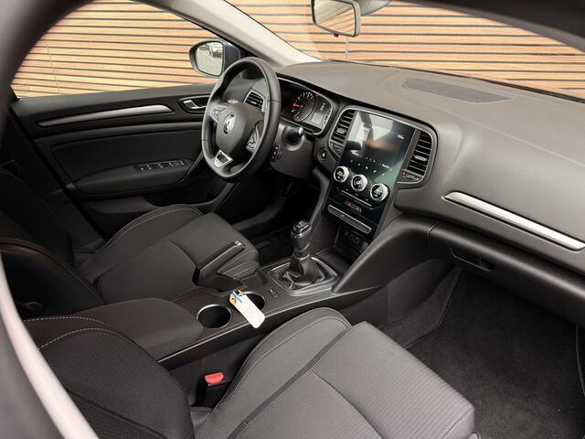 Renault MEGANE 1.0 TCe Zen Carplay / Clima / Cruise / Lm Velgen