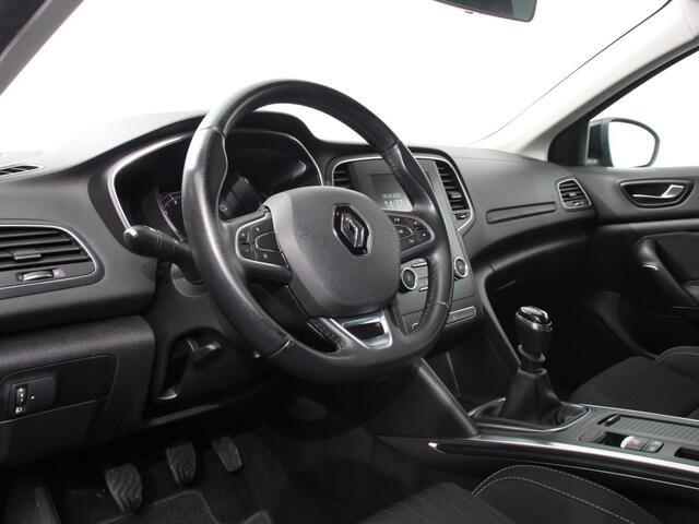 Renault MEGANE Estate 1.3 TCe Limited Cruise control Climate control Navigatie Parkeersensoren achter Lichtmetalen velgen LED