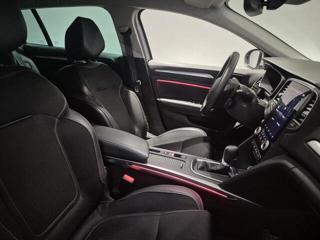 Renault MEGANE Estate TCe 140PK Automaat Techno | Pack Parking & Winter | Navigatie | Cruisecontrol | Parkeersensoren |