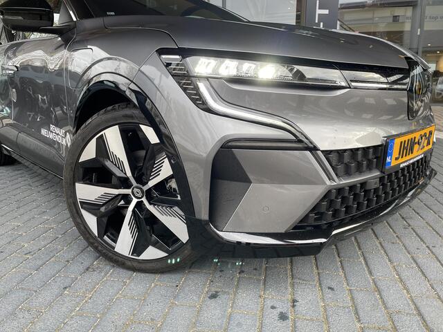 Renault MEGANE E-Tech comfort range techno 60 kWh / Demo Hillegom / Vraag naar beschikbaarheid