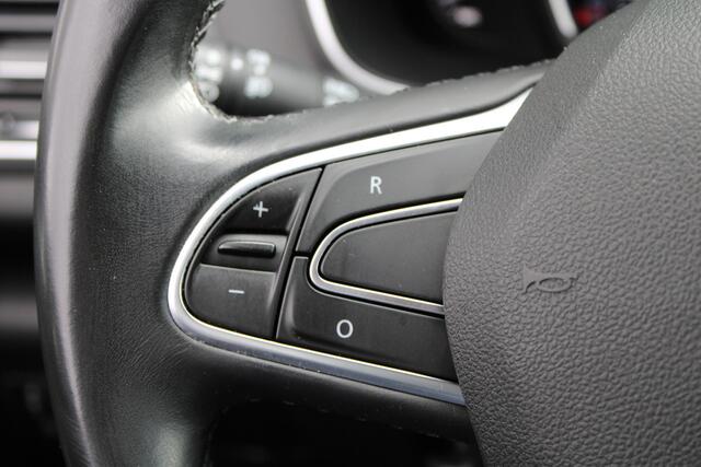 Renault MEGANE Estate 1.2 TCe Bose | BLIND SPOT | CAMERA | PARKEERSESNOREN V+A | CLIMATE CONTROL | CRUISE CONTROL | BLUETOOTH