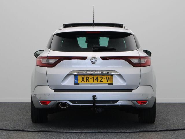 Renault MEGANE Estate 1.3 TCe GT-Line | Dode hoek | Bose | Panoramisch-dak | LED | Achteruitrij camera | Trekhaak | 1.700KG trekgewicht.