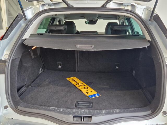 Renault MEGANE Estate 1.3 TCe 140 Techno DODEHOEK DETECTIE | TREKHAAK | NAVIGATIE | CLIMATE CONTROL