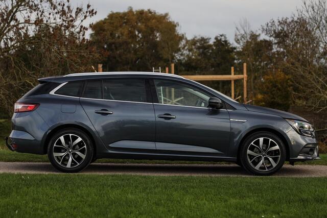 Renault MEGANE Estate 1.3 TCe 140 PK Bose ? Camera ? Dodehoek ? Trekhaak