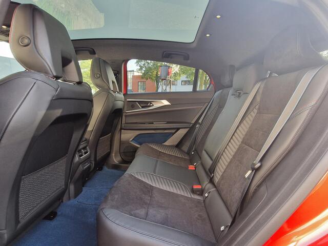 Renault Rafale E-Tech 4x4 plug-in hybrid 300pk atelier Alpine / Uit Voorraad Leverbaar /