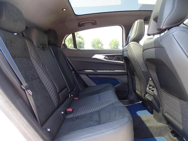 Renault Rafale 1.2 E-Tech full hybrid 200 esprit Alpine SOLARBAY / PACK AROUND VIEW CAMERA / PACK PRIVILÈGE / PACK HARMAN KARDON