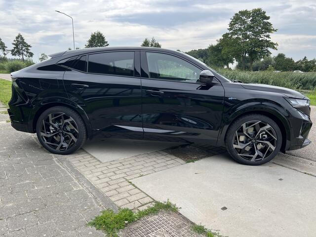 Renault Rafale 1.2 E-Tech 4x4 plug-in hybrid 300 atelier Alpine