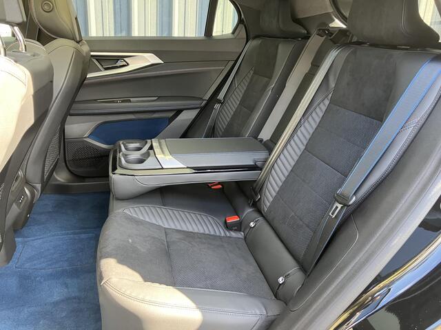 Renault Rafale E-Tech 4x4 plug-in hybrid 300 atelier Alpine 1 KM " NIEUW " / TREKHAAK / SOLAR BAY DAK / PACK VISION / HEAD-UP / ELECTR. VERST. STOELEN / ELECTR. ACHTERKLEP CAMERA 360 / ETC.