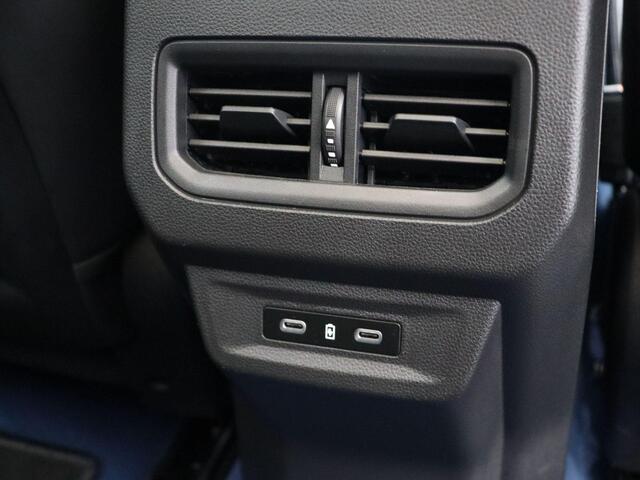 Renault Rafale E-Tech 4x4 plug-in hybrid 300pk atelier Alpine | Panoramisch dak | HUD | Harman kardon |