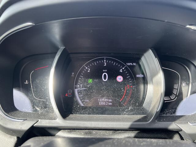 Renault SCENIC 1.7 Blue dCi Limited / Trekhaak / Dealer onderhouden / Cruise / Climate / Applecarplay - Androidauto /