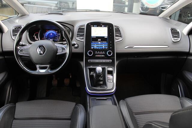 Renault SCENIC 1.3 TCe Bose 140 pk HUD, Clima, Stoel verw. Navigatie, Camera achter