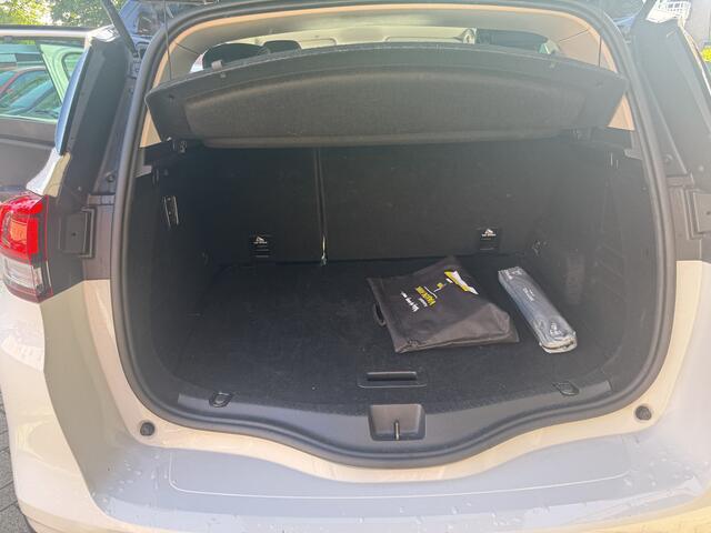 Renault SCENIC 1.3 TCe Bose